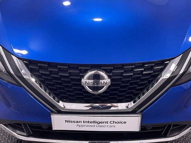 Nissan Qashqai Tekna + Dig-T Mhe