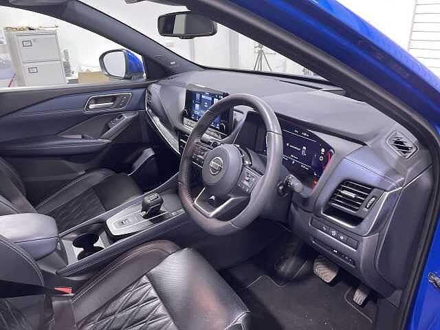 Nissan Qashqai Tekna + Dig-T Mhe