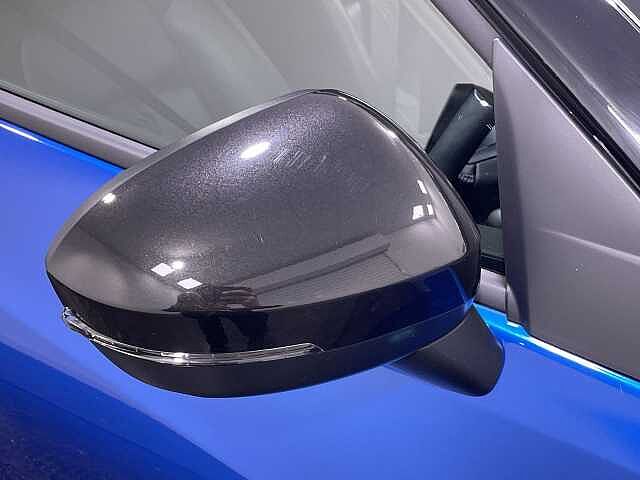 Nissan Juke 1.6 Hybrid Tekna 5dr Auto