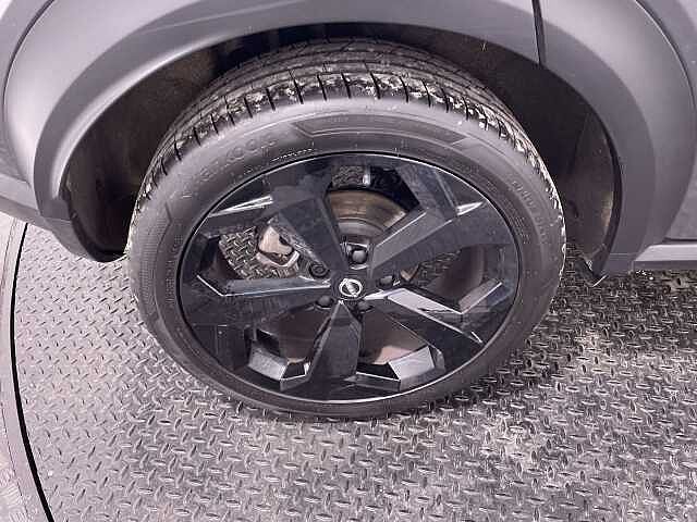 Nissan Juke 1.0 DiG-T Tekna 5dr DCT