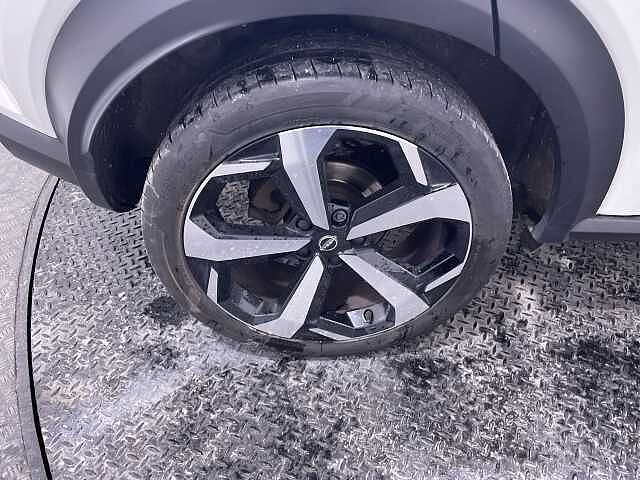 Nissan Juke 1.0 DiG-T 114 Tekna 5dr DCT