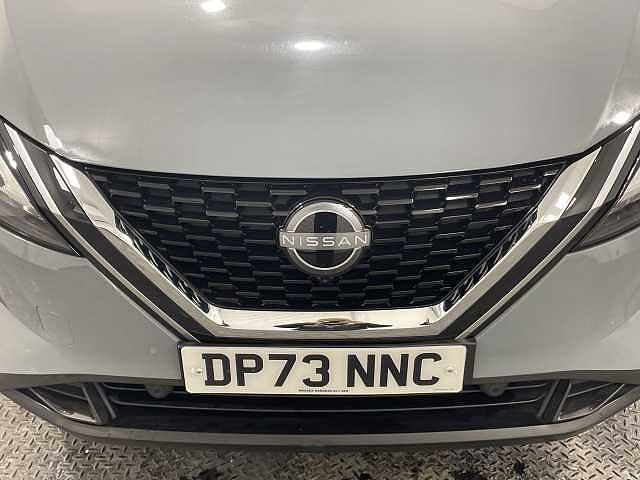 Nissan Qashqai 1.3 DiG-T MH Tekna 5dr