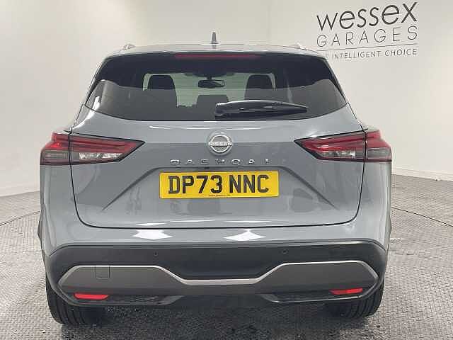 Nissan Qashqai 1.3 DiG-T MH Tekna 5dr