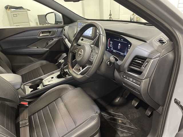 Nissan Qashqai 1.3 DiG-T MH Tekna 5dr